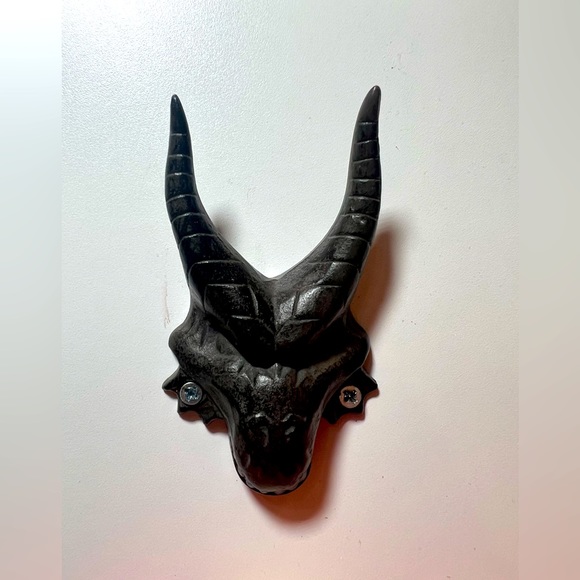 midevil fantasy Renaissance dragon hook, wrought iron 2"x4 metalwork blacksmith - Picture 6 of 11